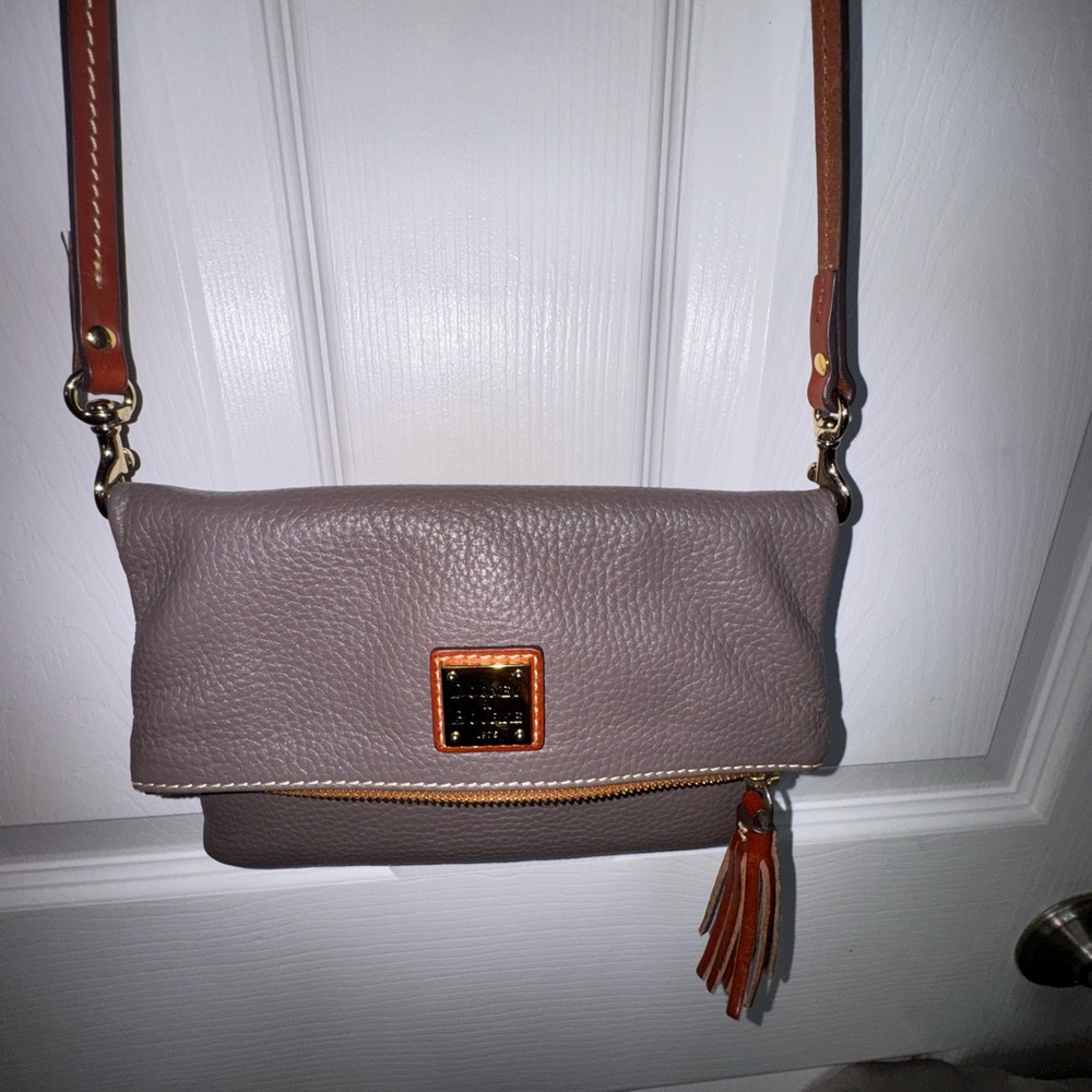 DOONEY AND BOURKE CROSSBODY BAG